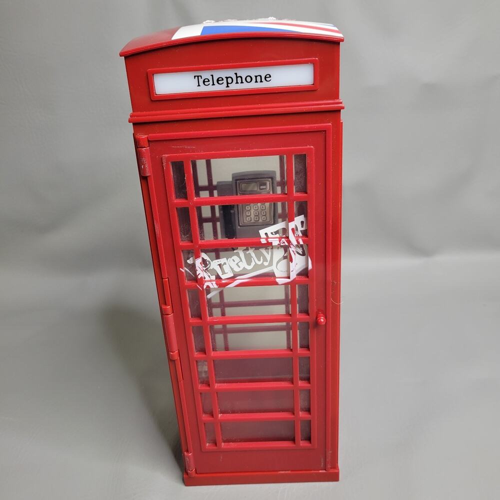 Bratz Pretty N Punk Light Up 12" Red Phone Booth UK British Telephone Box Works